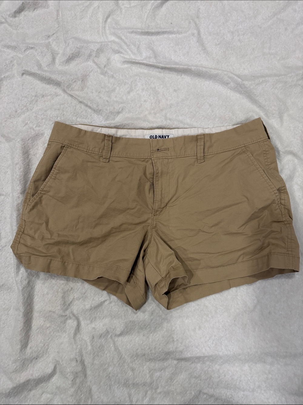 Old Navy Women's Tan Chino Shorts